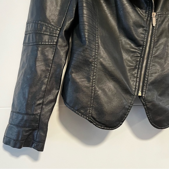 Downtown Coalition | Faux Leather Jacket - Picture 4 of 14